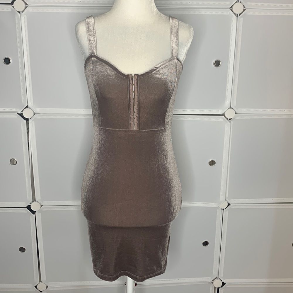 H&M Divided Velvet Bodycon Dress Size 2